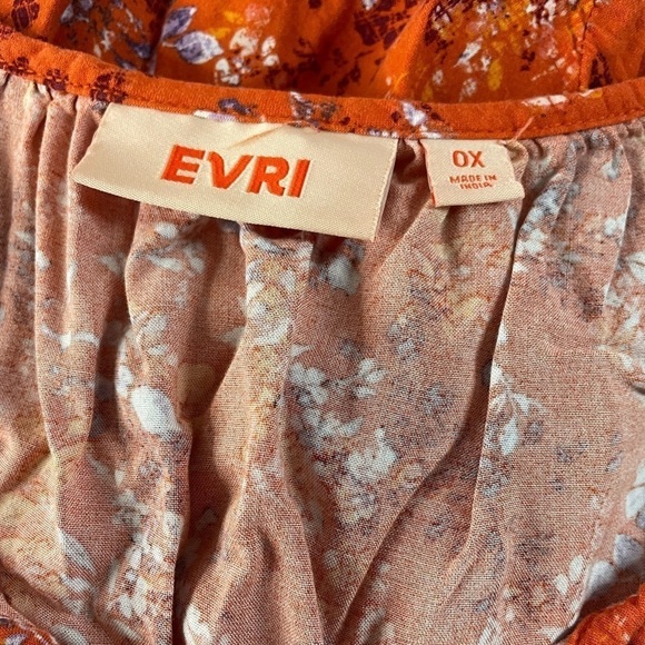 EVRI summer blouse - Picture 3 of 4